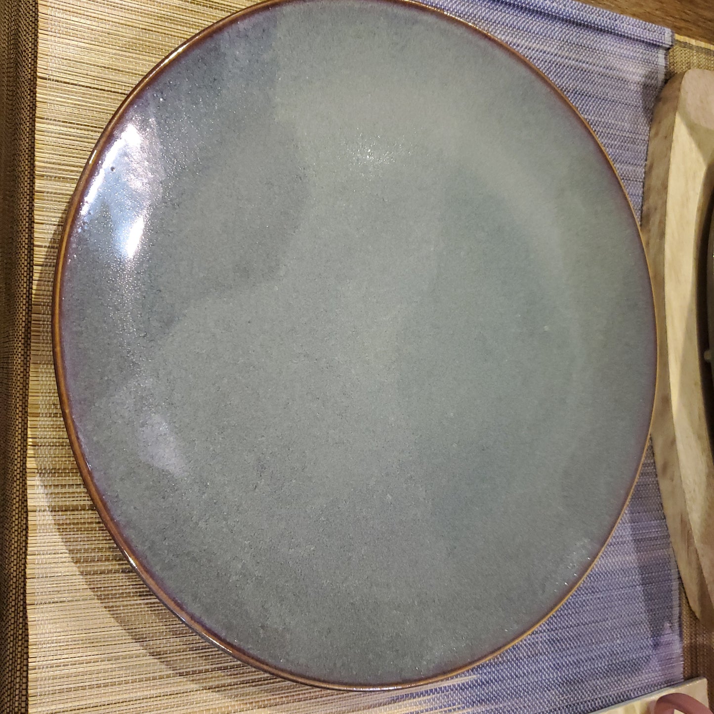 Round Plate 11 inch - Vietnam