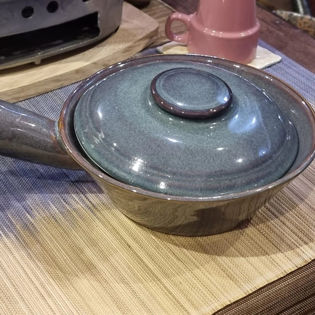 Bowl With Handle 8 inch & Lid - Vietnam