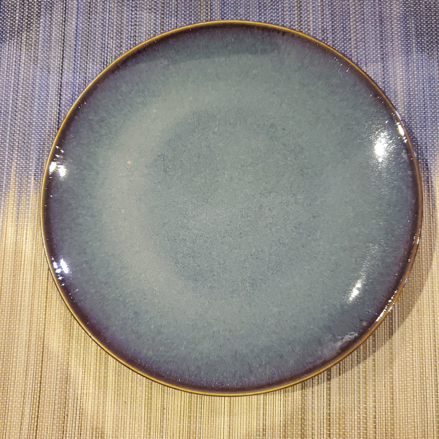 Round Plate 8 inch  - Vietnam