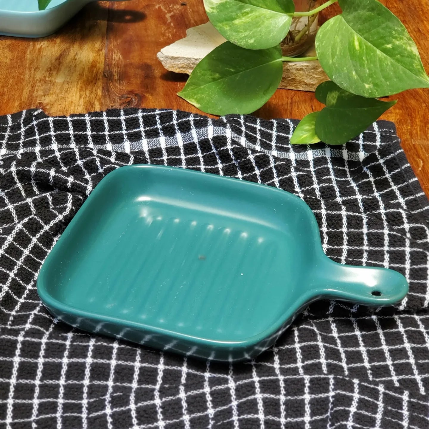 Serving baking Tray with handle - Dark Navy Blue12000